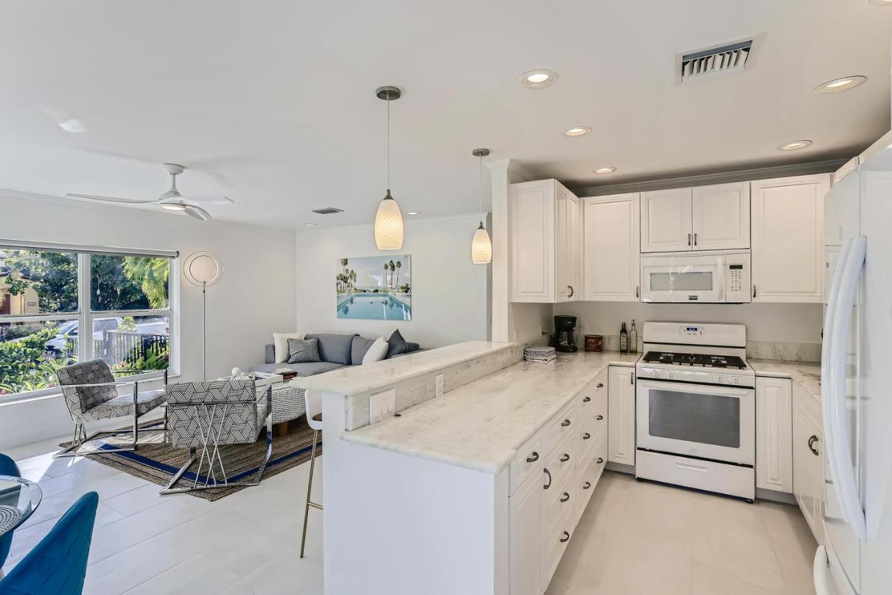 Little Havana Vacation 2bd 2ba Private Pool West Palm Beach