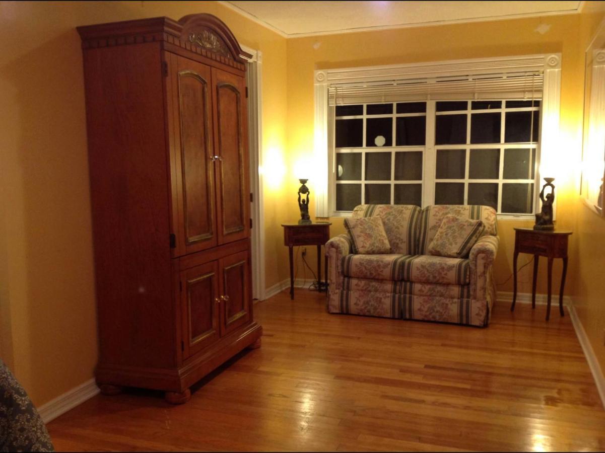 Cozy House 3 Large Bedrooms 3full Bath And King Beds * West Palm Beach