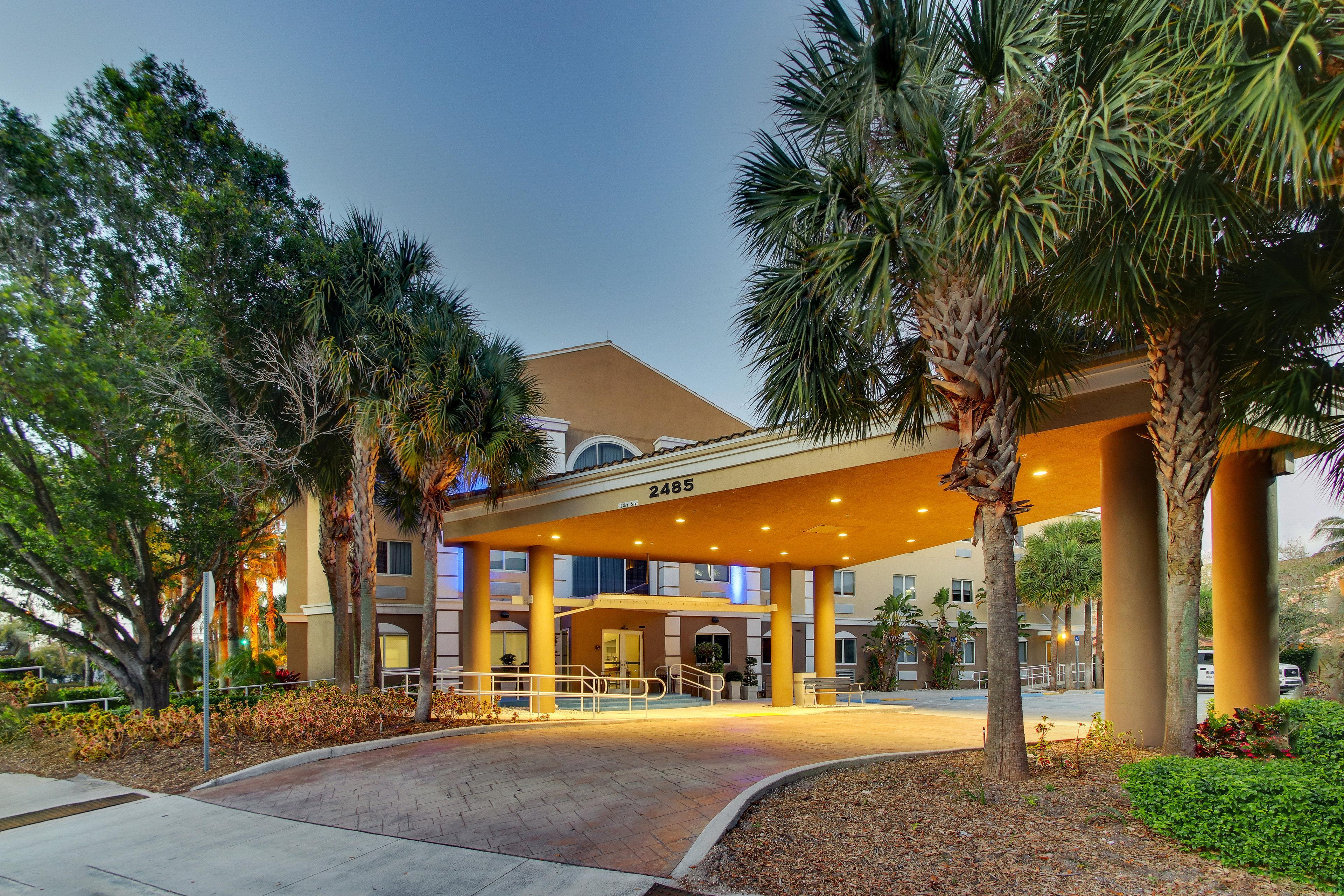 Express West Palm Metrocentre By Ihg Pensão