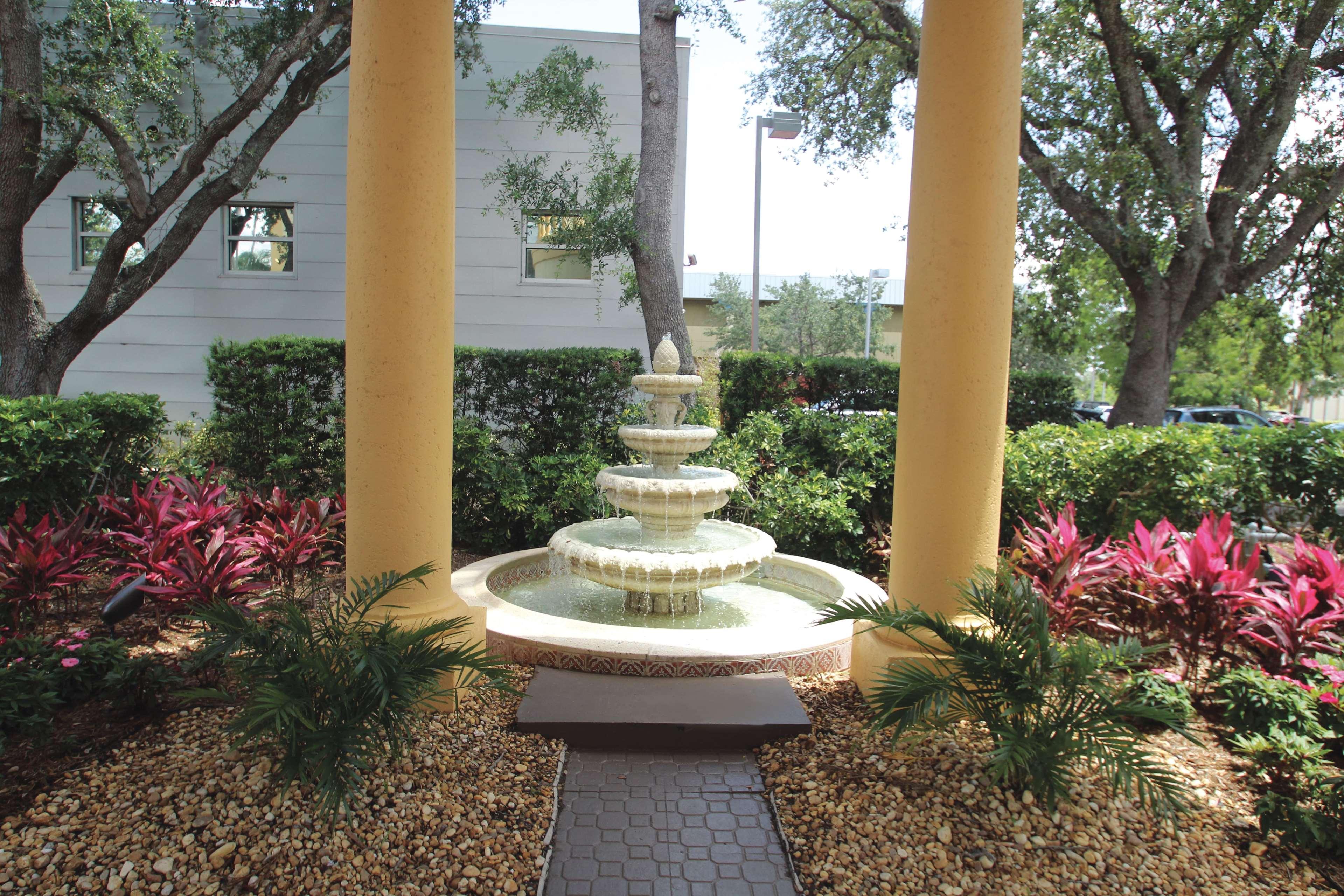 Hotel La Quinta By Wyndham West Palm Airport West Palm Beach