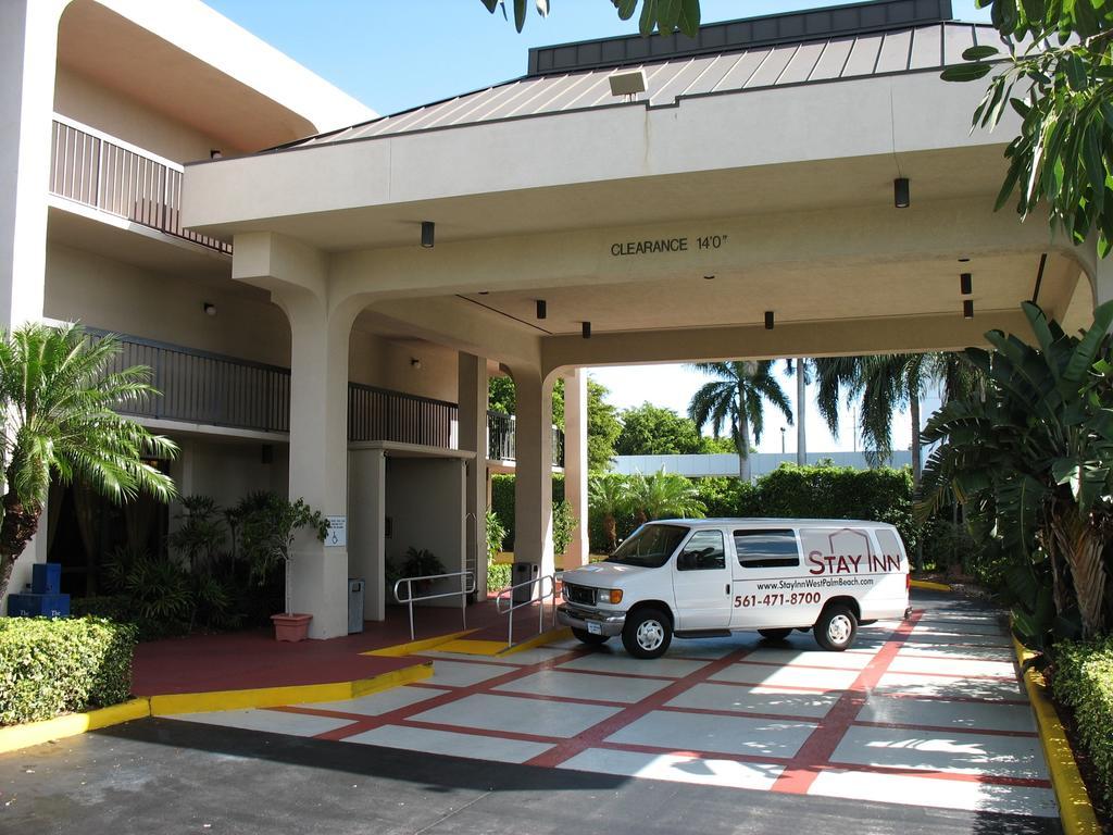 Quality Palm International Airport