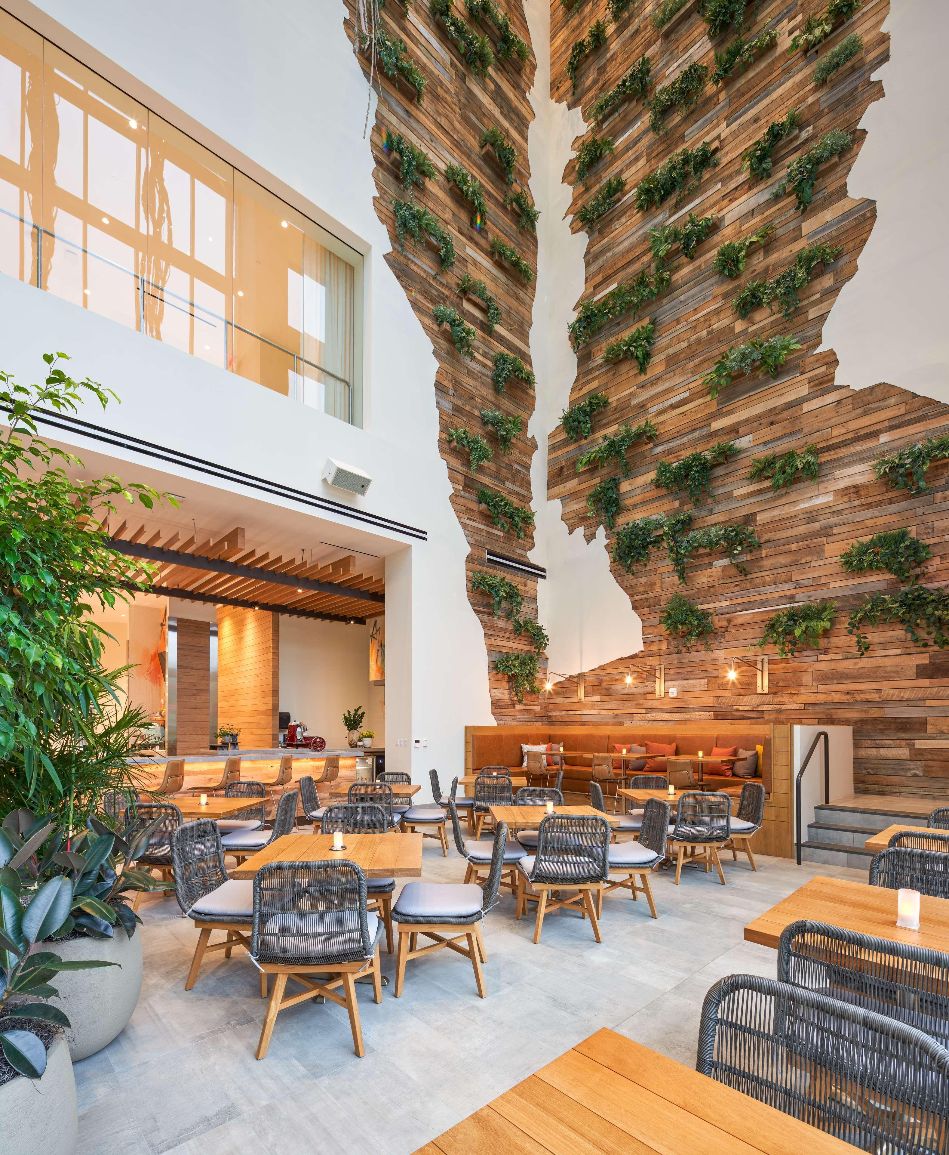 Canopy By Hilton West Palm Downtown 4* West Palm Beach