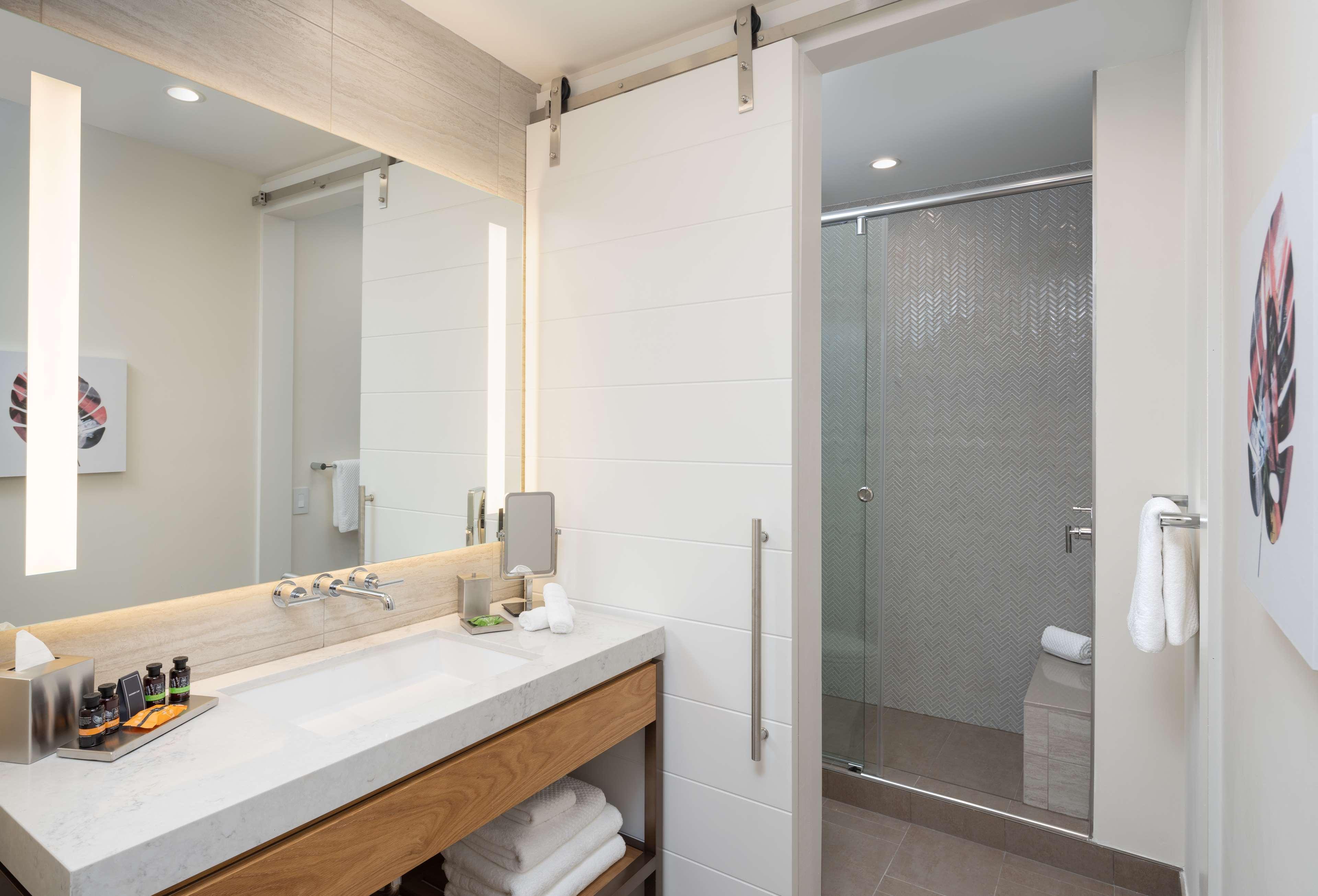 Canopy By Hilton West Palm Downtown 4* West Palm Beach