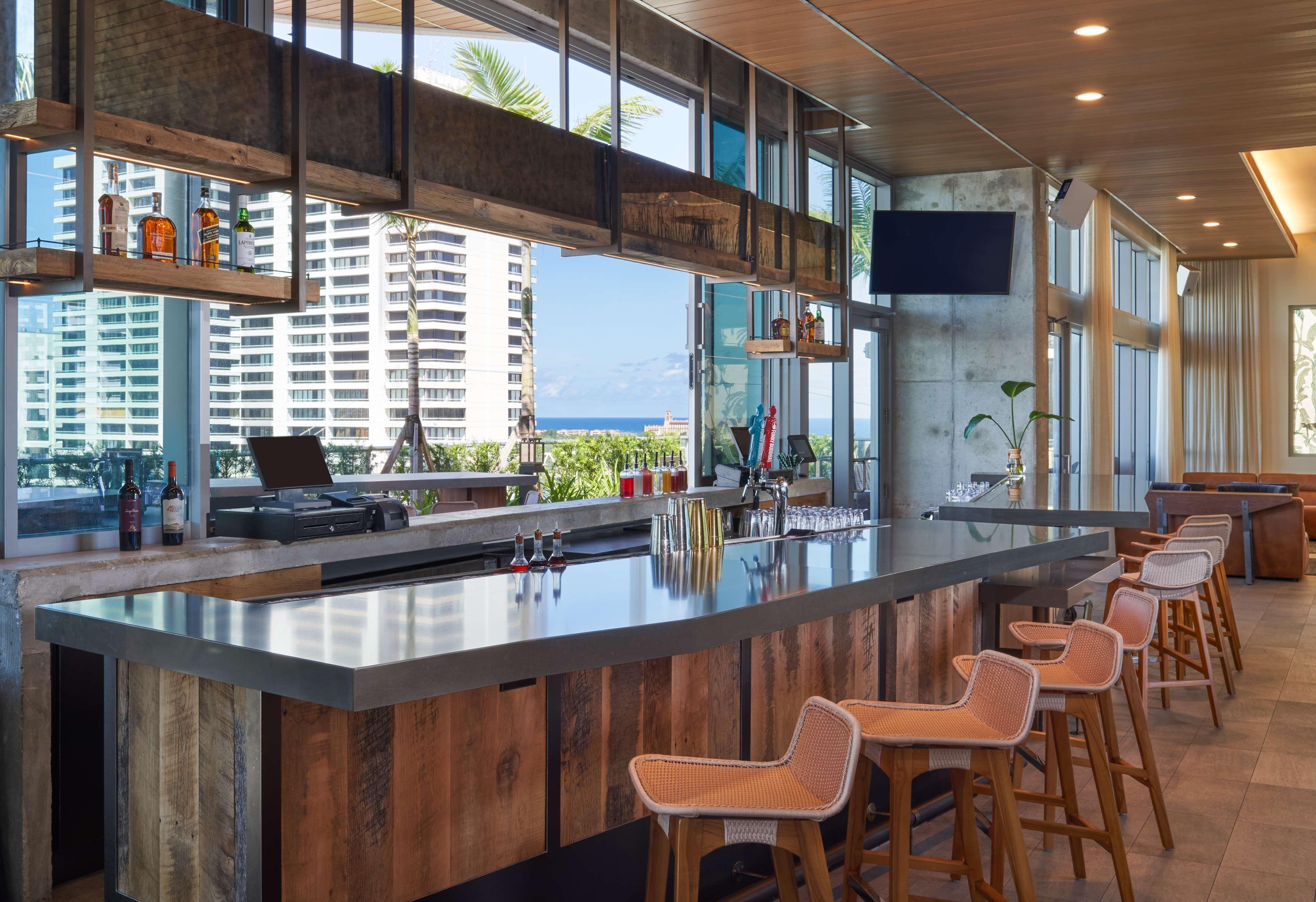 Canopy By Hilton West Palm Downtown 4*