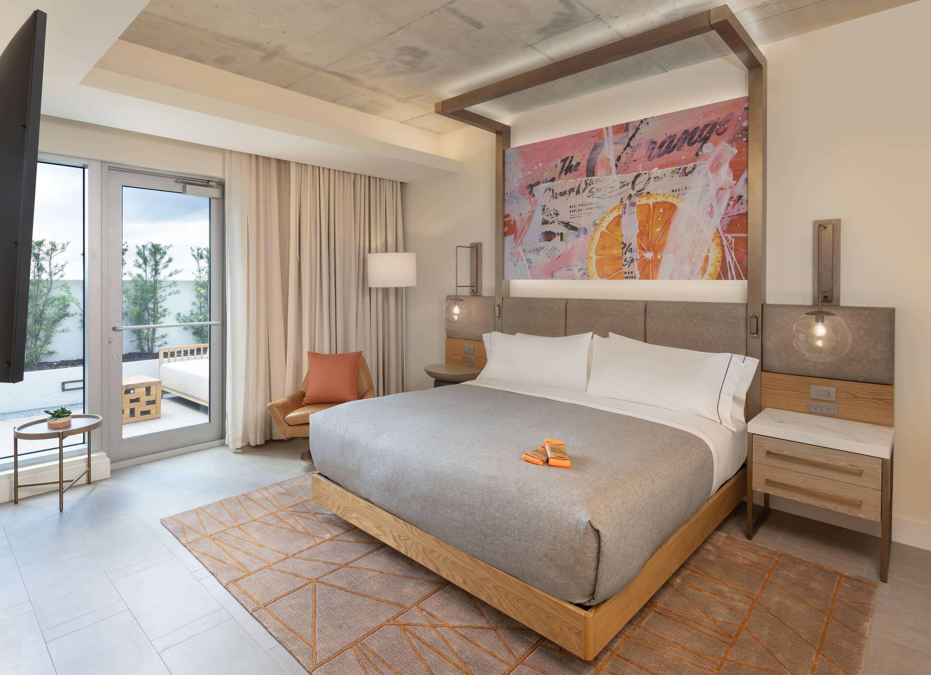 Canopy By Hilton West Palm Downtown 4*