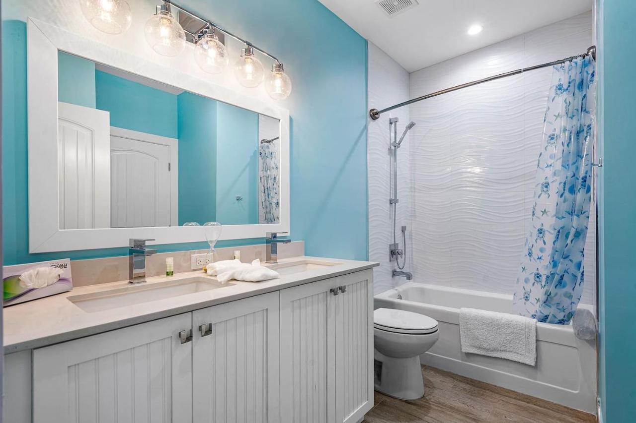 Bermuda Apartment *