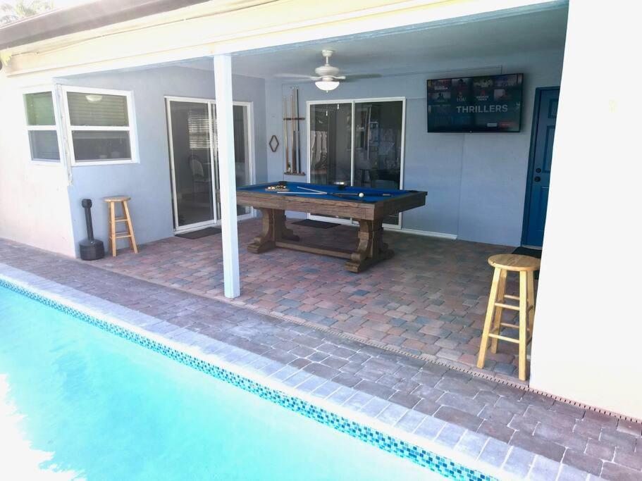 In With Heated Pool Holiday home