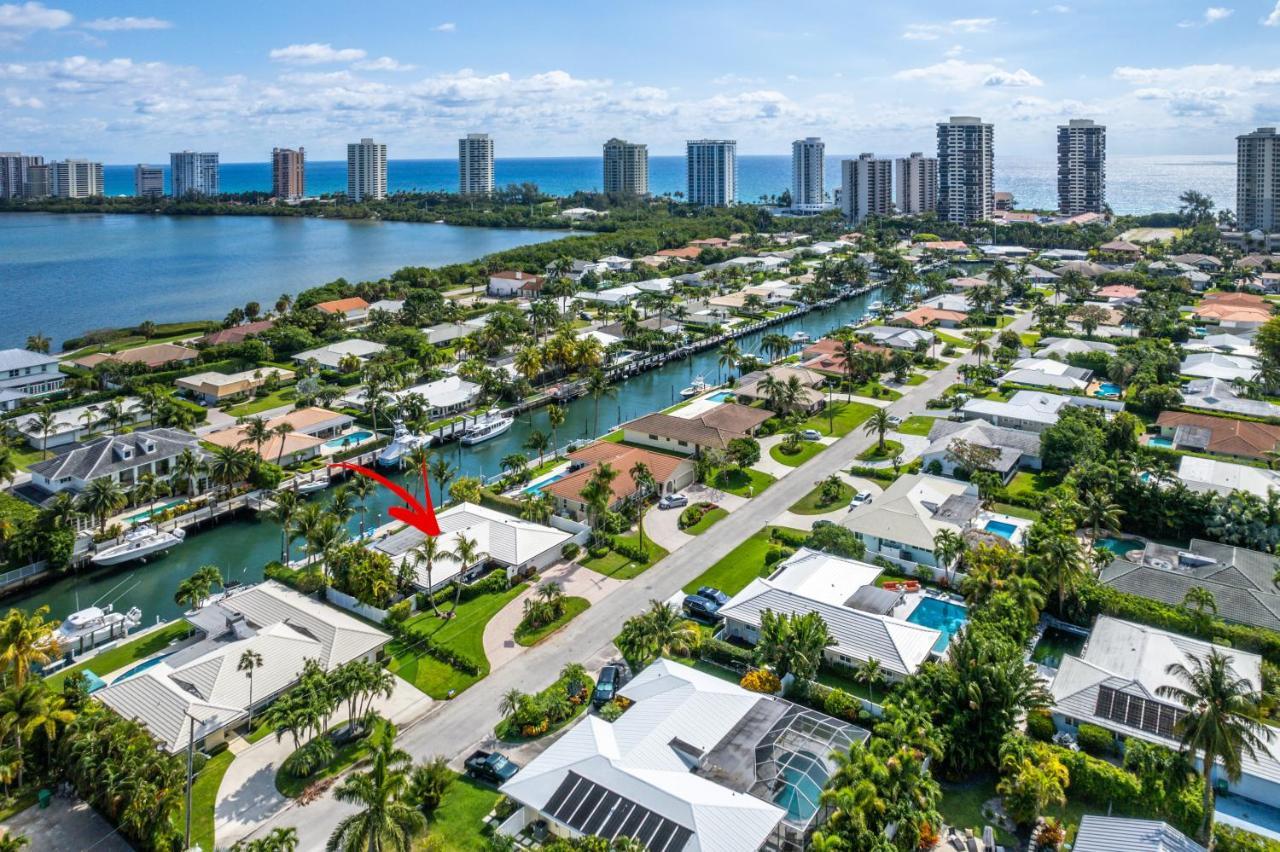 Seven Palms Waterfront, Heated Pool & Private Dock -walk To Beach! West Palm Beach