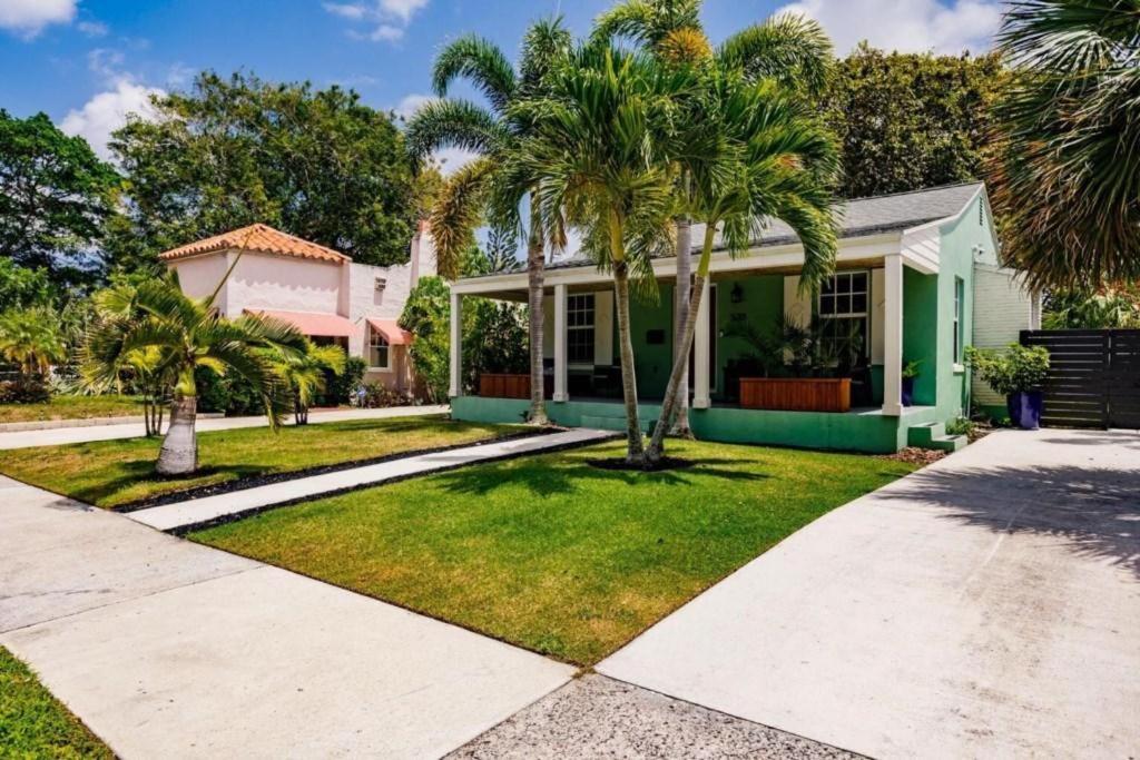 Key Lime 2 Bd 1 Ba With Private Pool