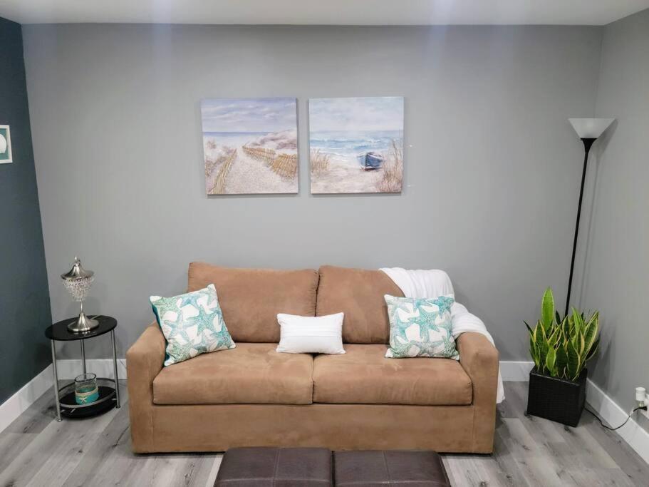 1 Bedroom In Historic District Min From Downtown/beach