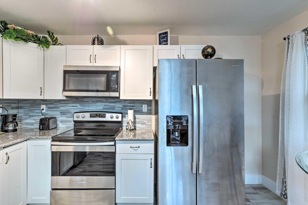 Ideally Located West Palm Apartment! Apartment