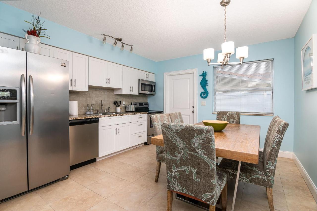 Aparthotel Bluewater Cove Boutique