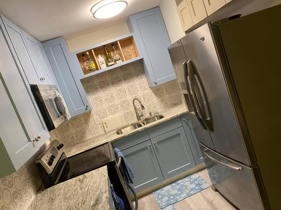 Private Townhouse With Courtyard And Covered Patio Apartment West Palm Beach