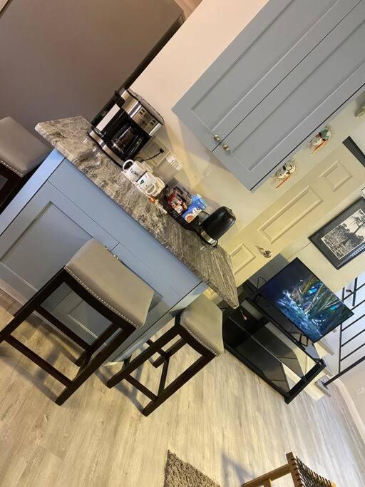 Private Townhouse With Courtyard And Covered Patio West Palm Beach