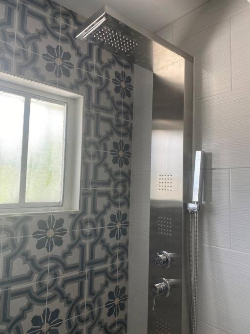 Private Townhouse With Courtyard And Covered Patio Apartment