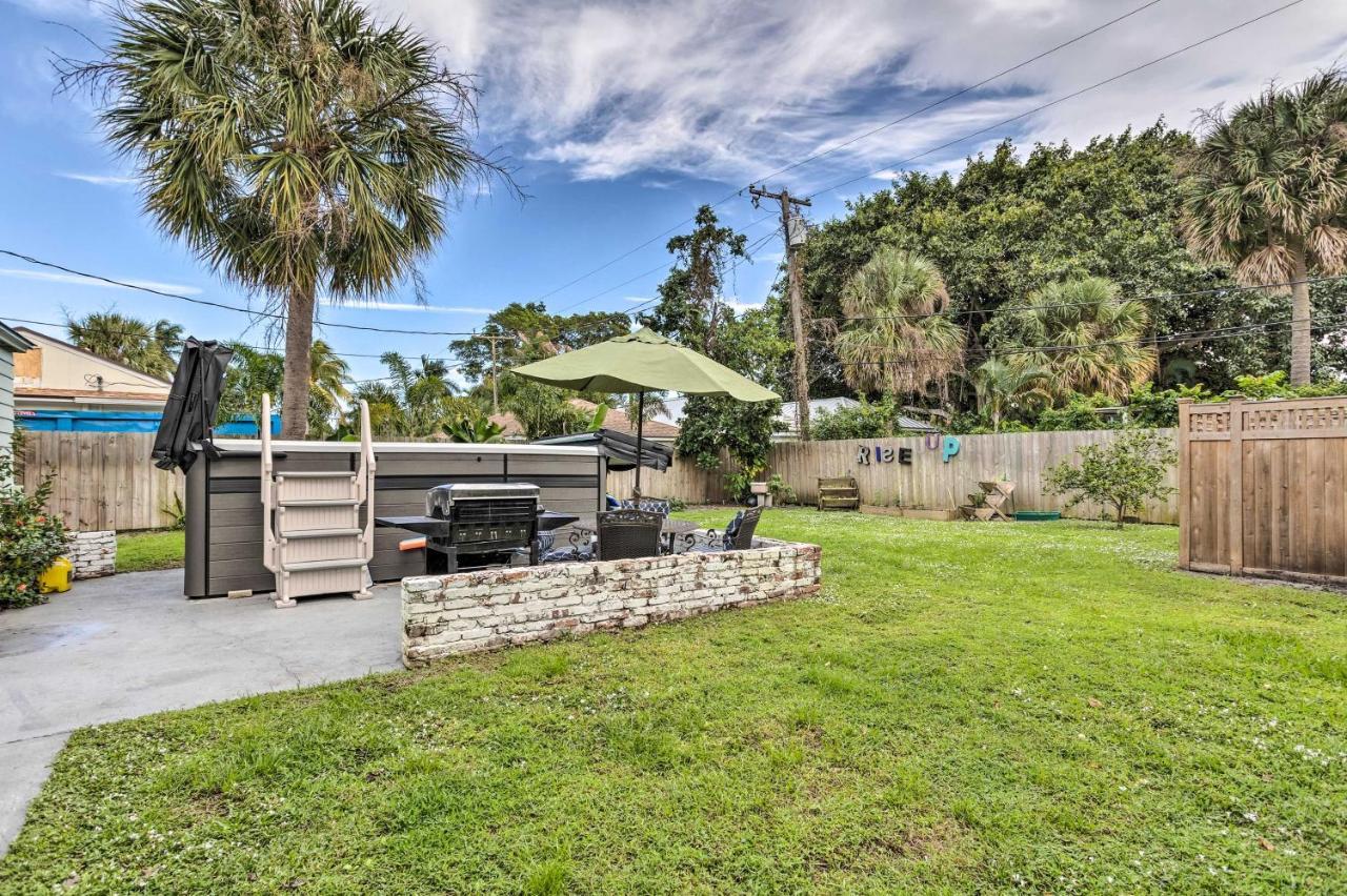 Holiday home West Palm With Shared Backyard West Palm Beach