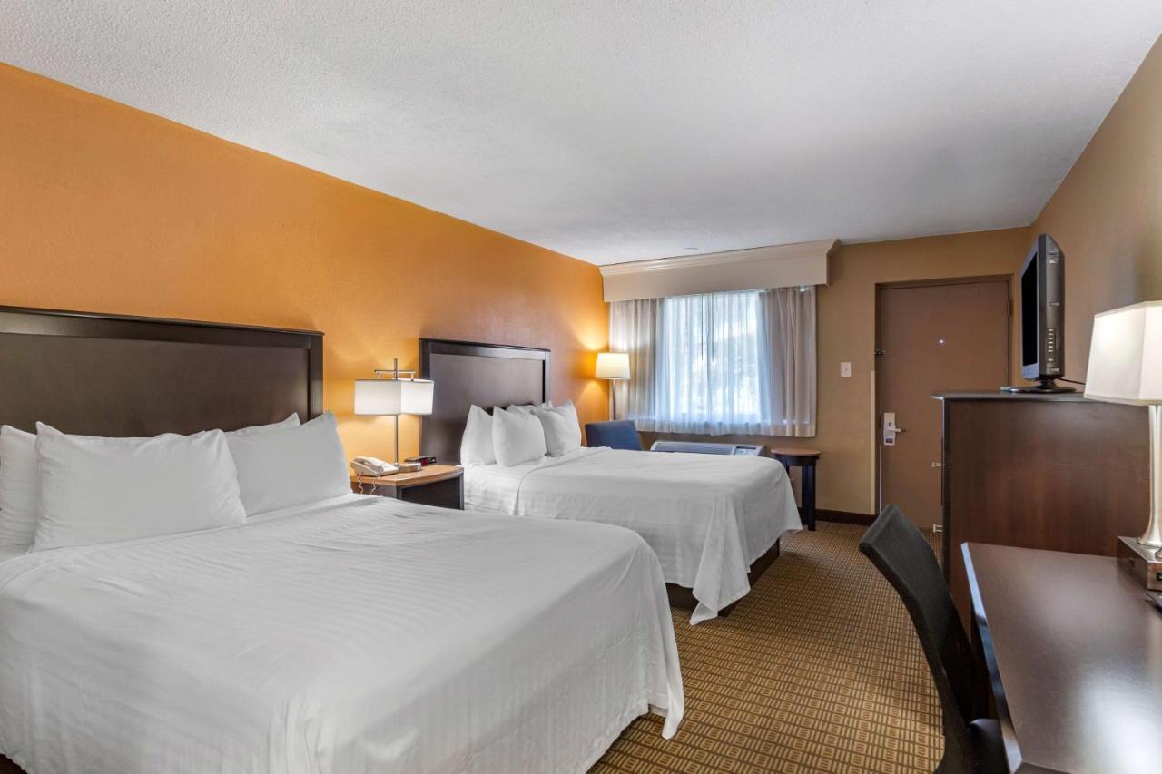 Western Palm Lakes Hotel 3*