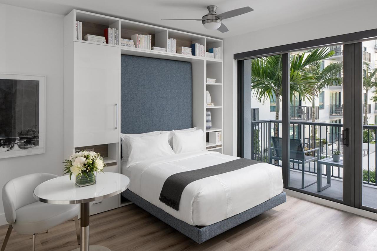 Aka West Palm Hotel 4*