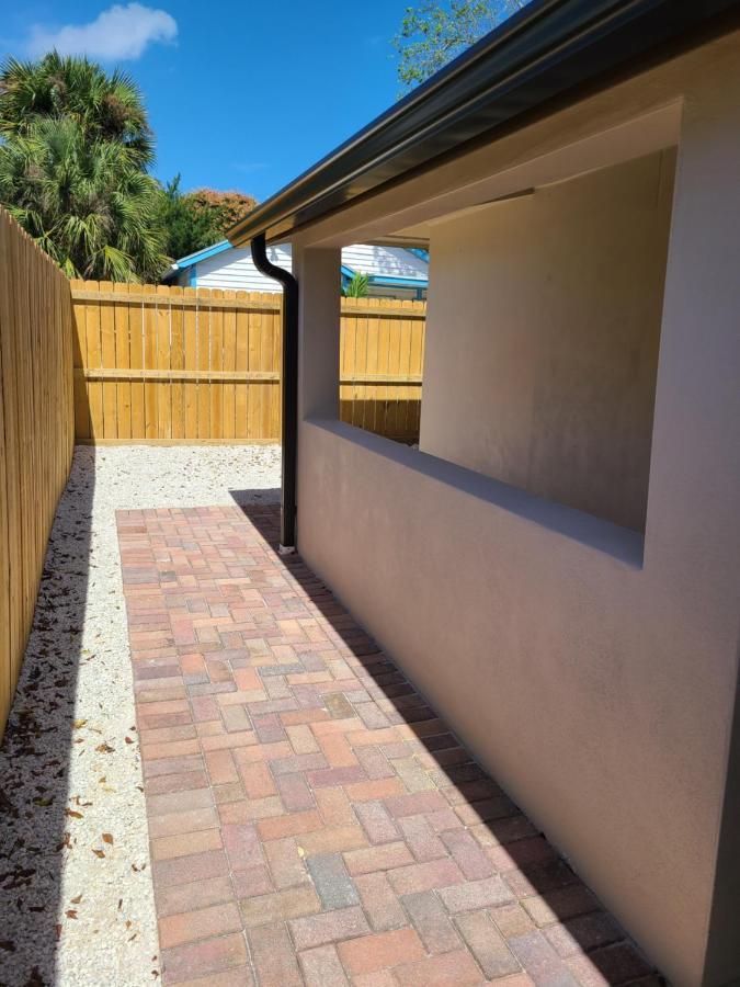 1 Bedroom In Historic District Min From Downtown/beach * West Palm Beach