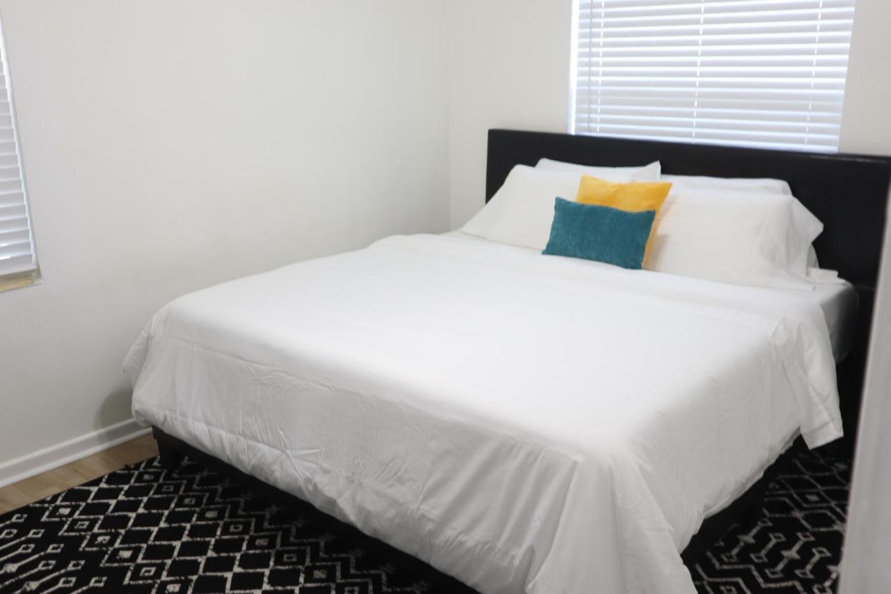 Singer Island Stunner ** Sunset Shores ** Oasis By The Apartamento