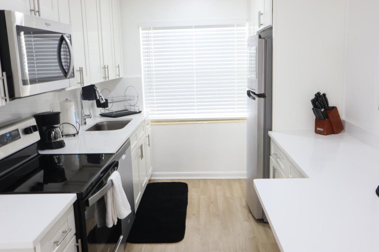 Apartment Singer Island Stunner ** Sunset Shores ** Oasis By The West Palm Beach