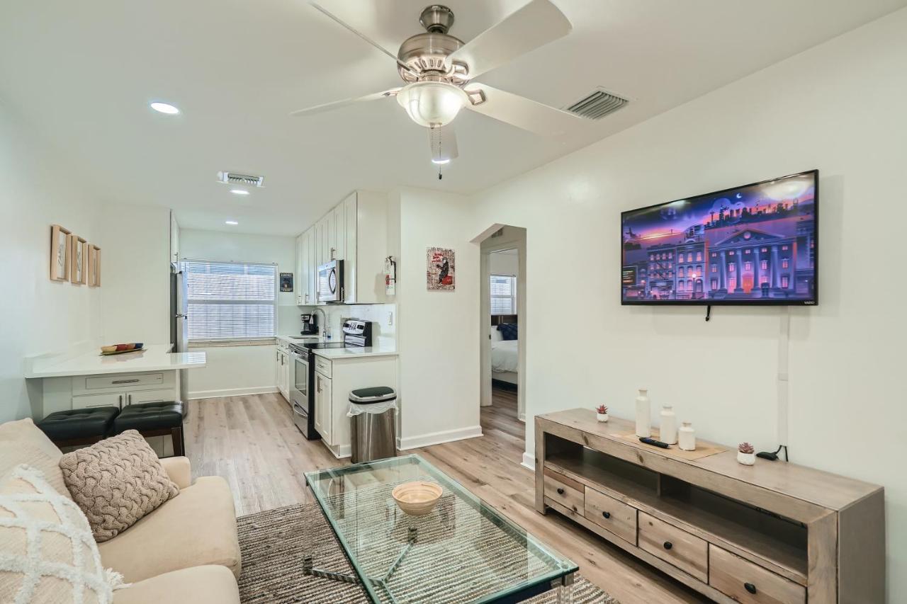 Hidden Oasis ** Stunning 2 Bedroom ** Sunset Shores *