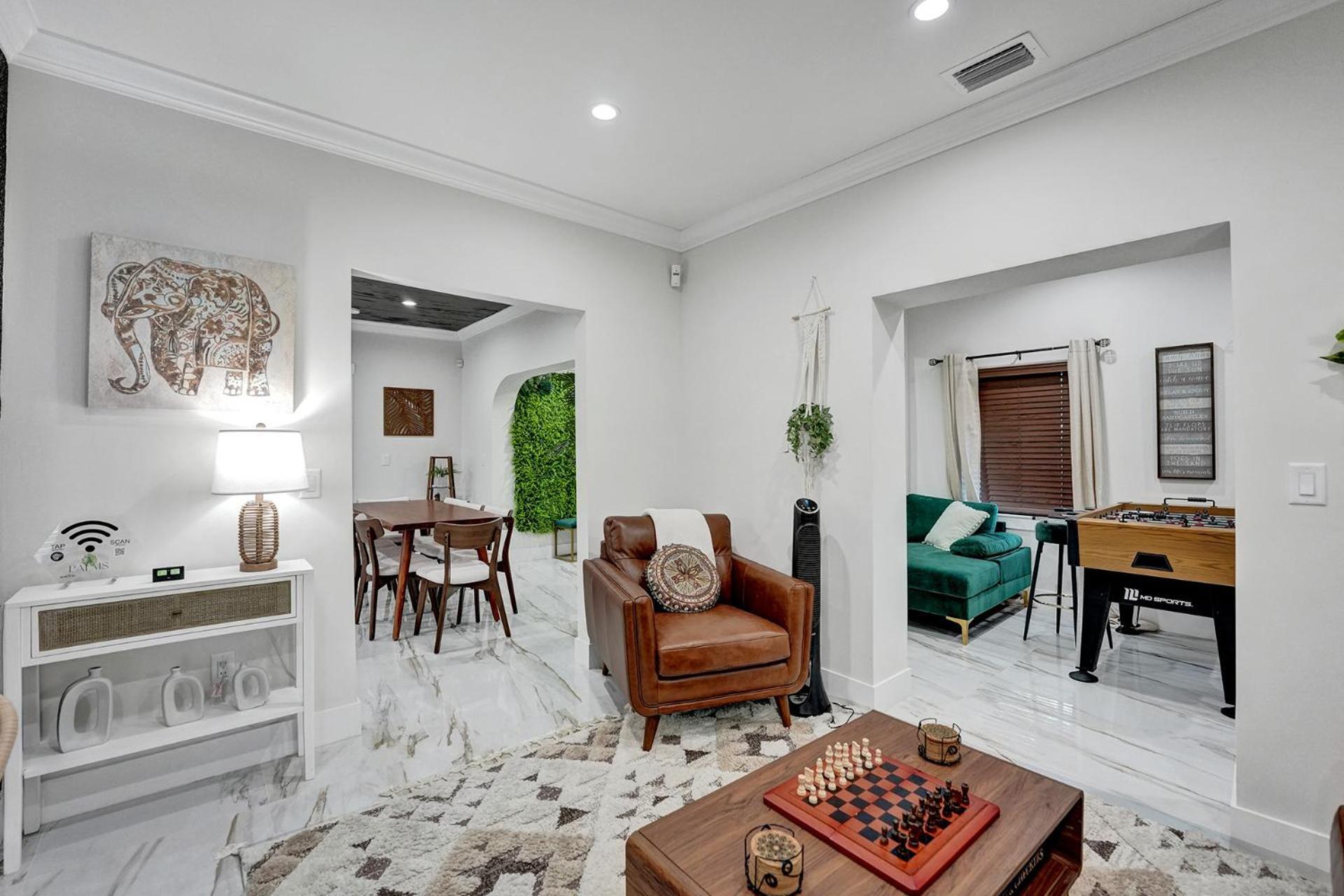 Immaculate 3-bed House In West Palm *