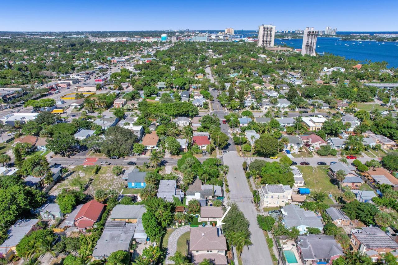 Immaculate 3-bed House In West Palm Holiday home *