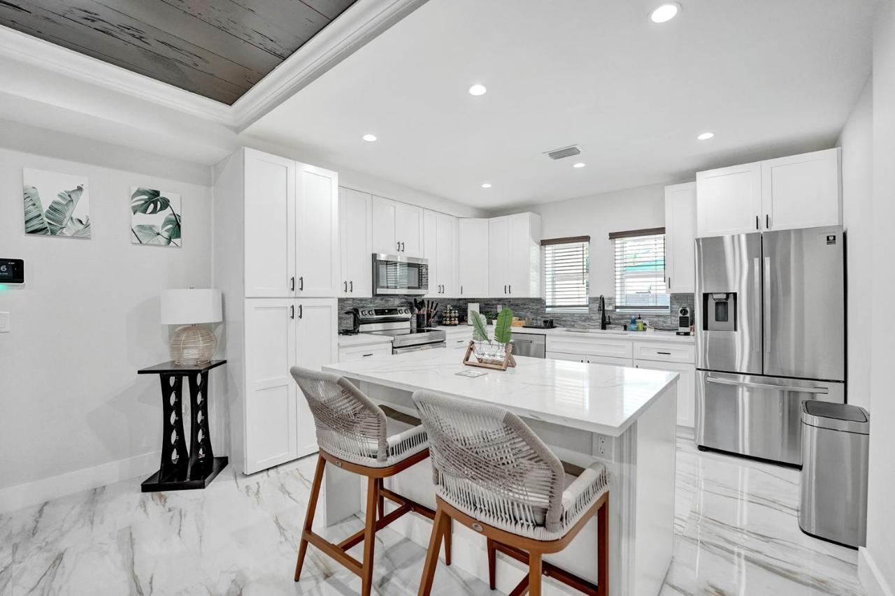 Immaculate 3-bed House In West Palm