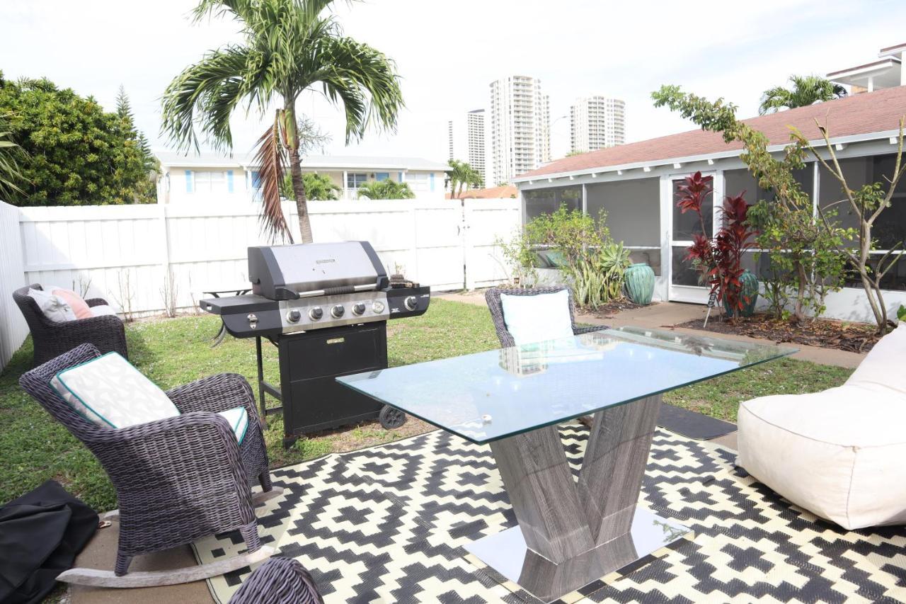 Hidden Oasis ** Stunning 2 Bedroom ** Sunset Shores *