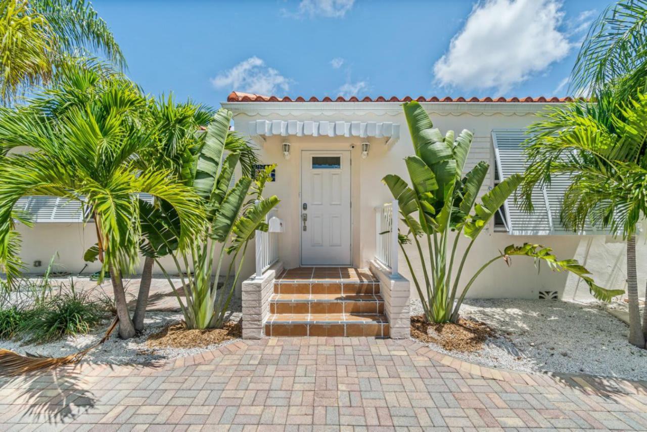 Heated Pool, Beach, Miramar By Rovetravel Holiday home *