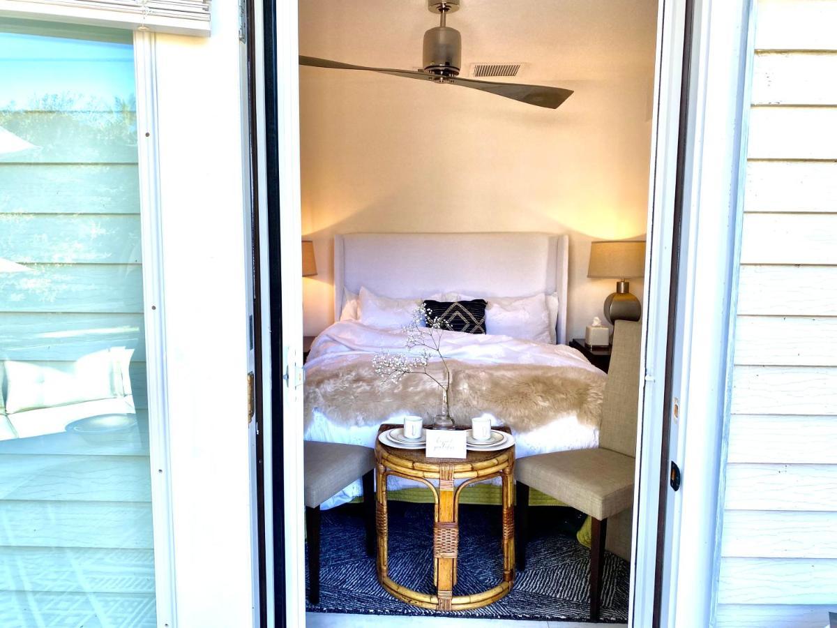 Retreat W/private Deck Guest house West Palm Beach