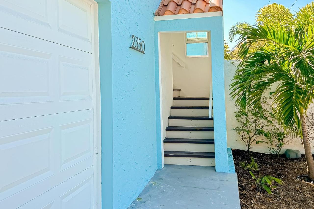 Tropical Hideway Apartment