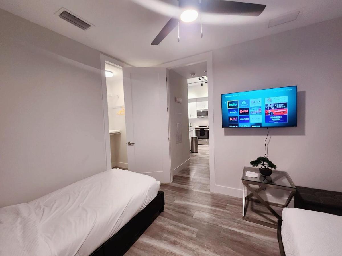 Apartment Lux Urban Retreat: Family-friendly Staycation With Gym & Ev Charging
