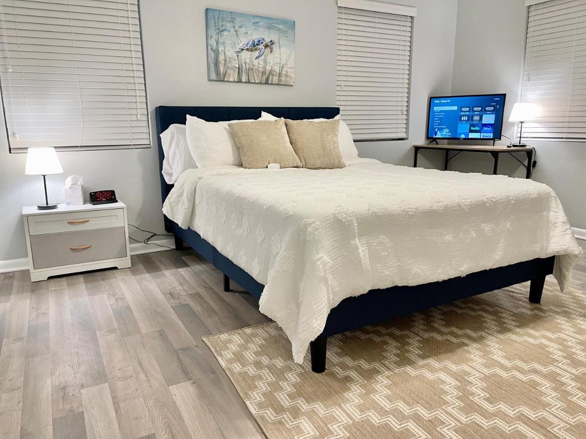 Comfy Sun And Sky Private With Private Full Bath 1 Apartamento