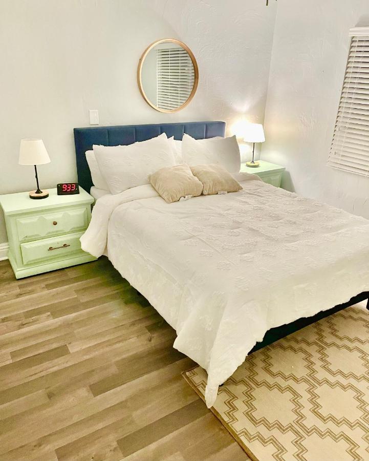 Comfy Sun And Sky Private With Private Full Bath 1 Apartamento