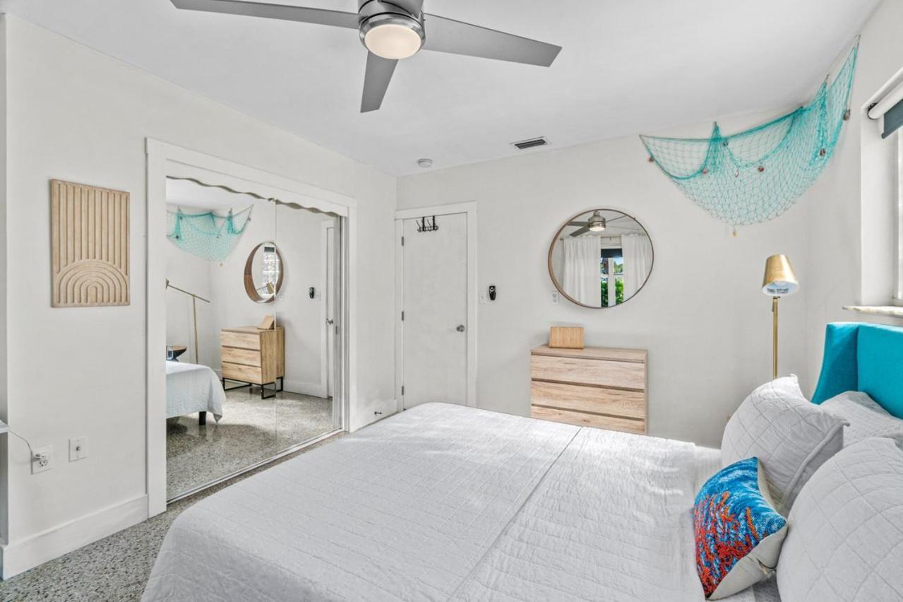 Recently Remodeled, Spacious Intracoastal West Palm Beach