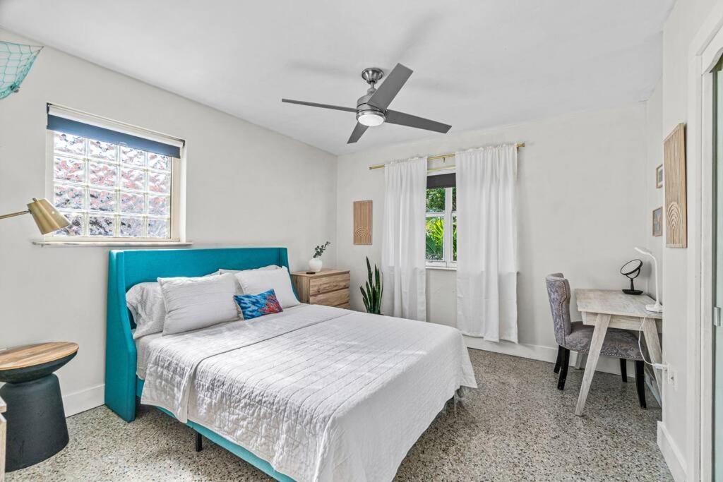 Recently Remodeled, Spacious Intracoastal