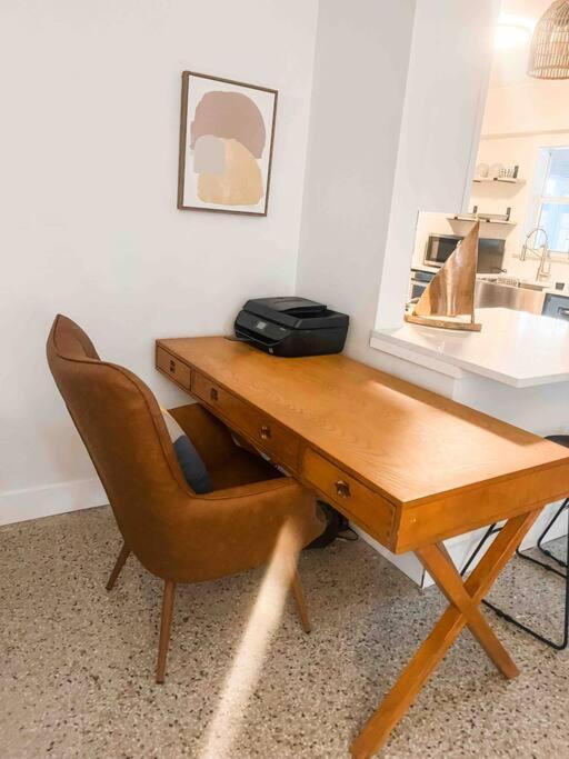Recently Remodeled, Spacious Intracoastal Holiday home West Palm Beach