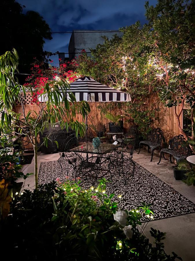 Tropical Designer House In Heart Of Antique Row Wpb Holiday home