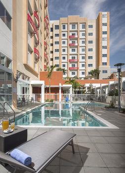 By Marriott West Palm Downtown 3*
