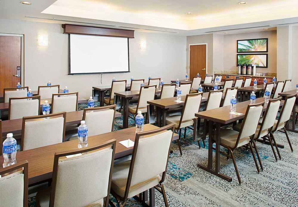 Hotel Courtyard By Marriott West Palm Airport West Palm Beach