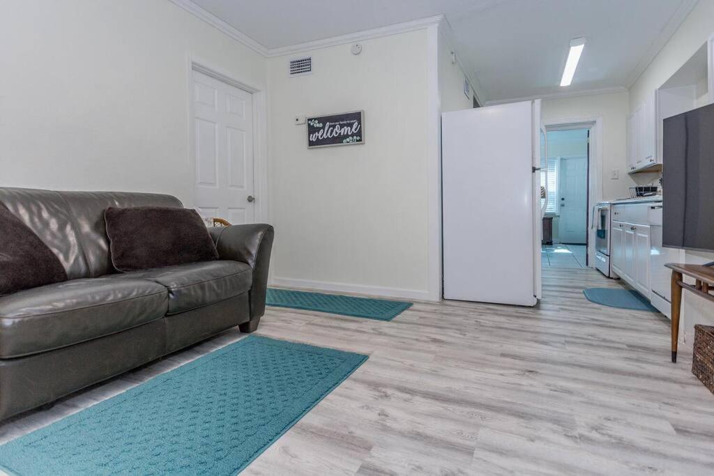 Npb Tropical Hideaway Apartment