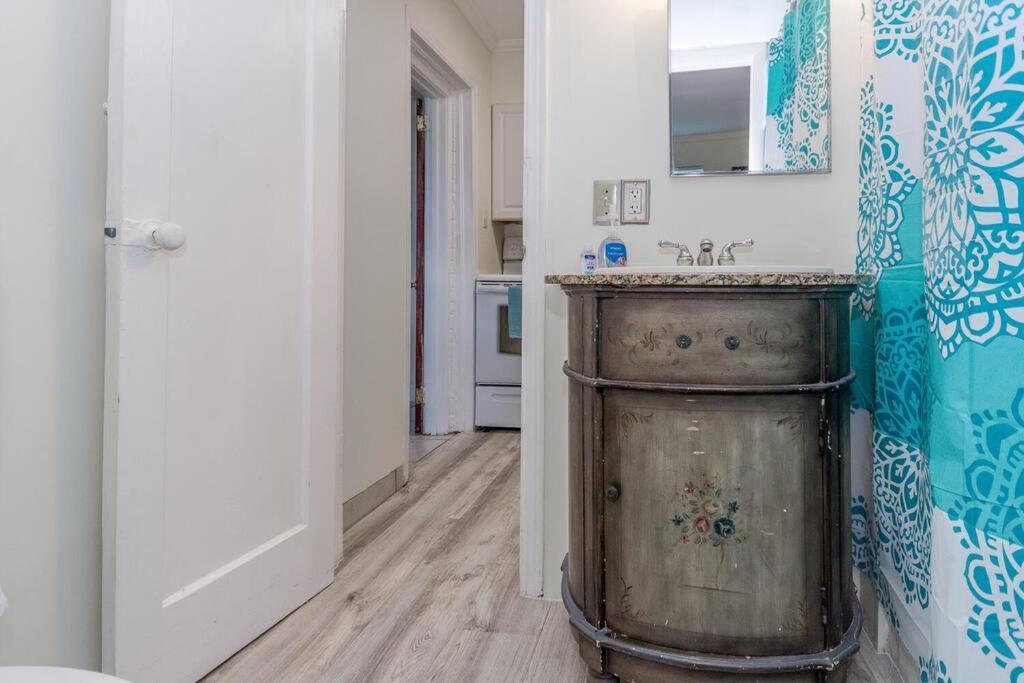 Npb Tropical Hideaway Apartment West Palm Beach