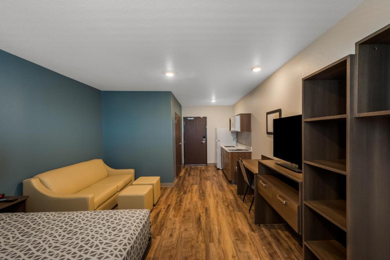 Woodspring West Palm Hotel West Palm Beach