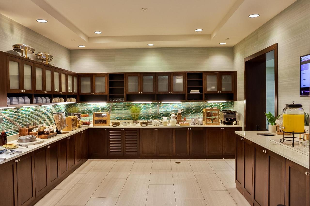 Hyatt Place West Palm Hotel 3*
