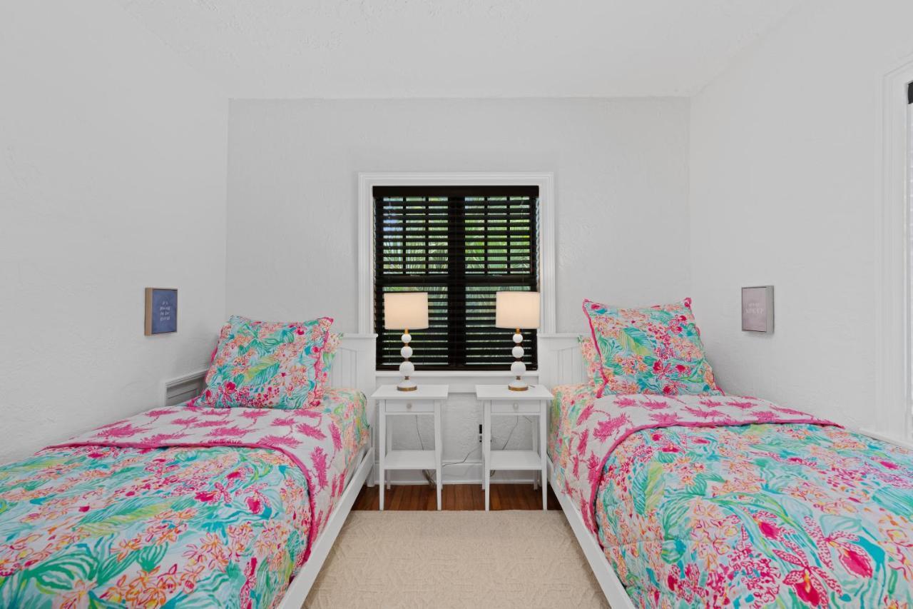 Casa Michaeline Vacation Holiday home *
