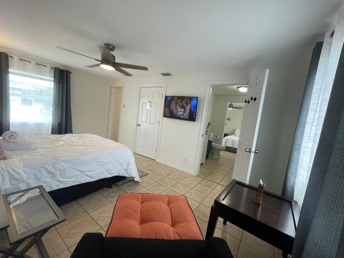 Casa de férias West Palm 2br Or 1br West Palm Beach