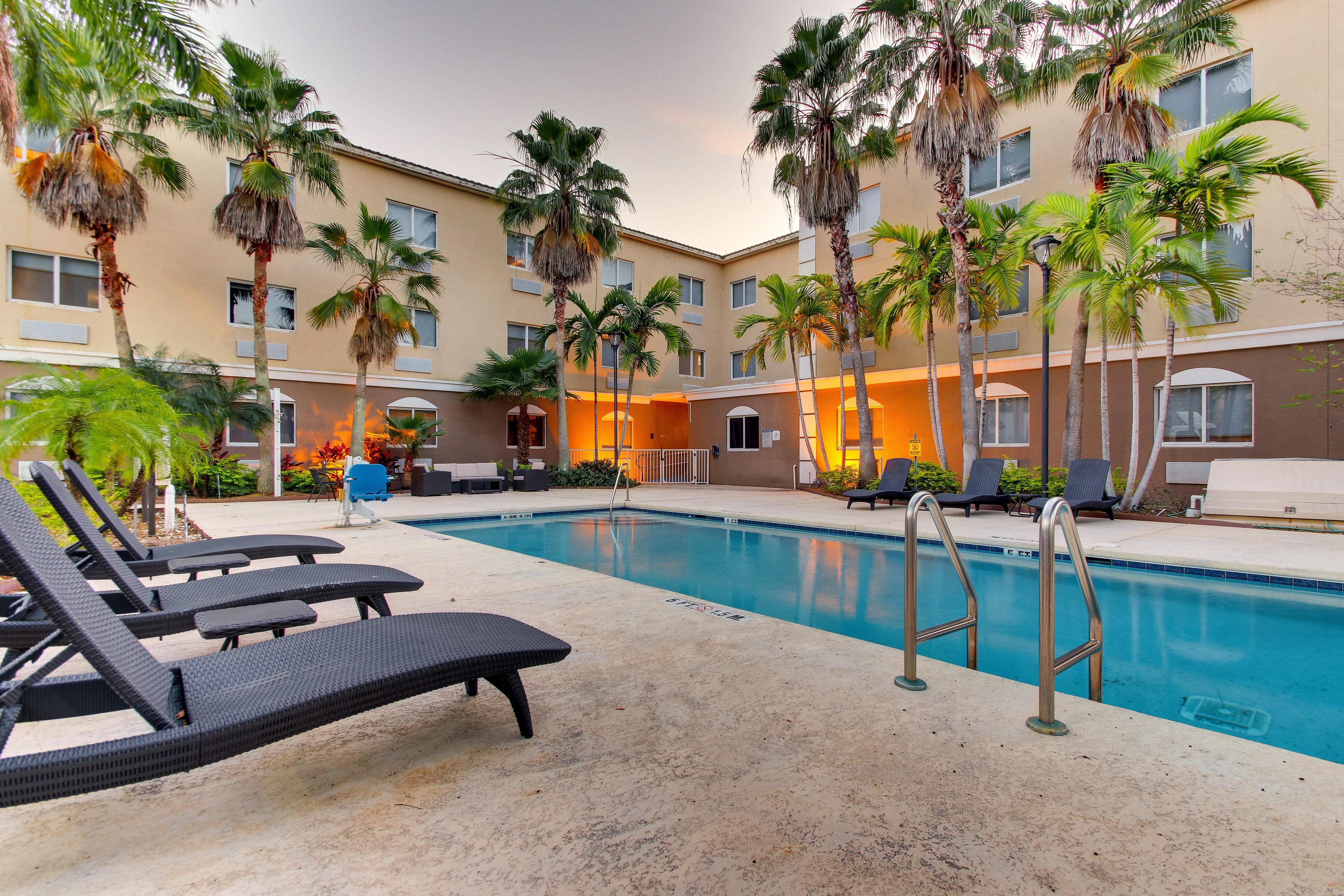 Express West Palm Metrocentre By Ihg