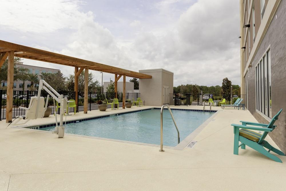 Home2 By Hilton West Palm Airport Hotel West Palm Beach